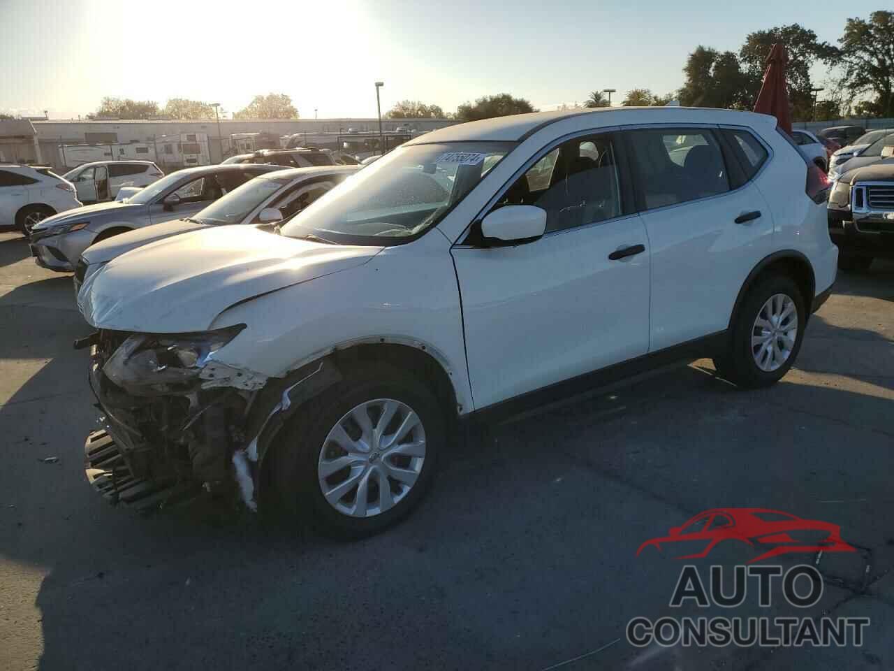 NISSAN ROGUE 2018 - KNMAT2MT6JP566281