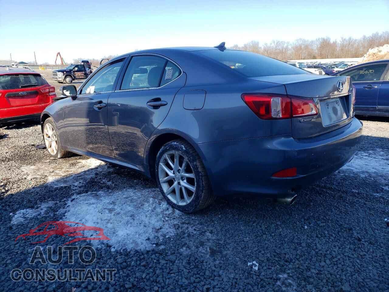 LEXUS IS 2012 - JTHCF5C2XC5055471