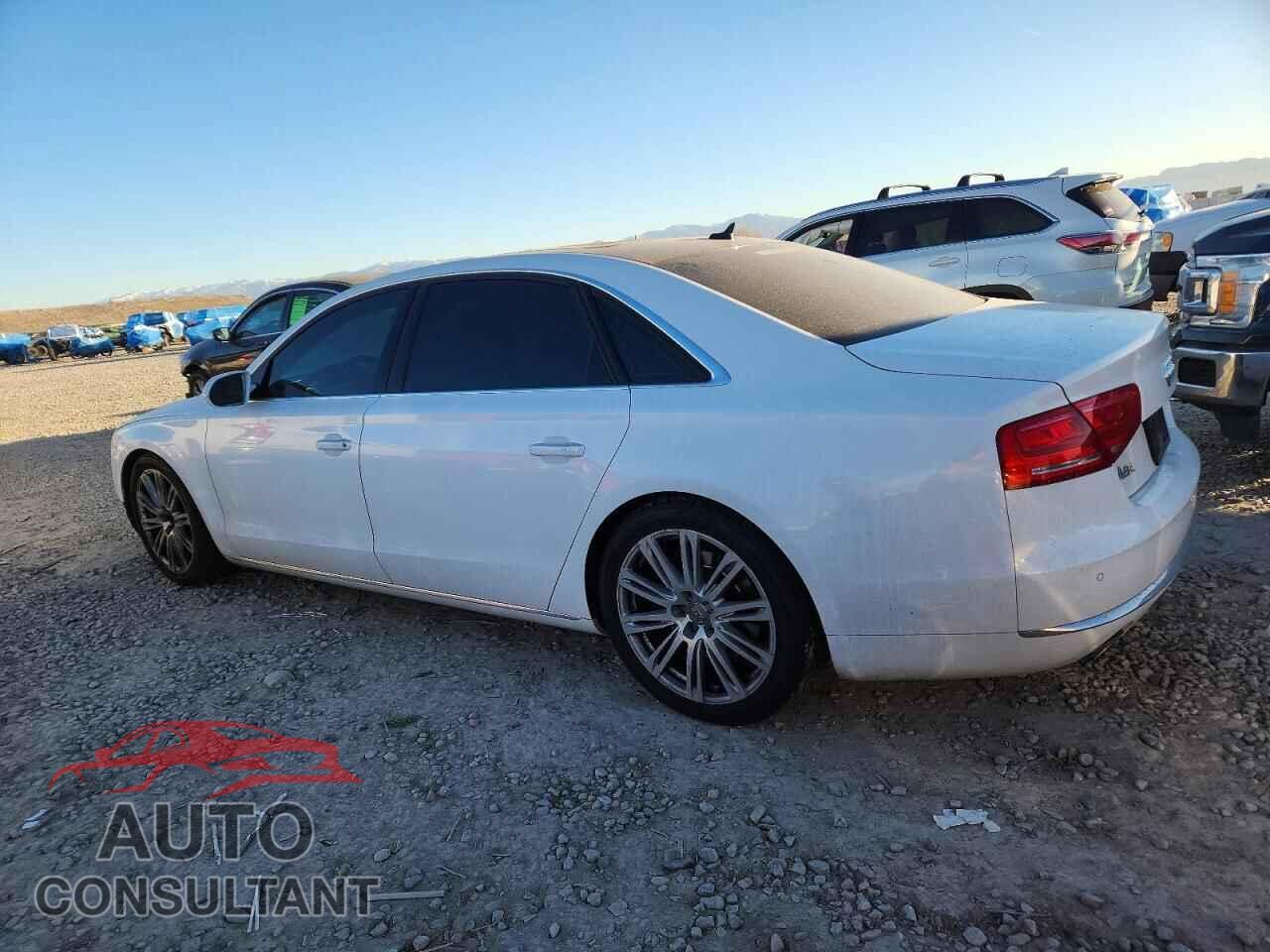AUDI A8 2011 - WAURVAFDXBN005671