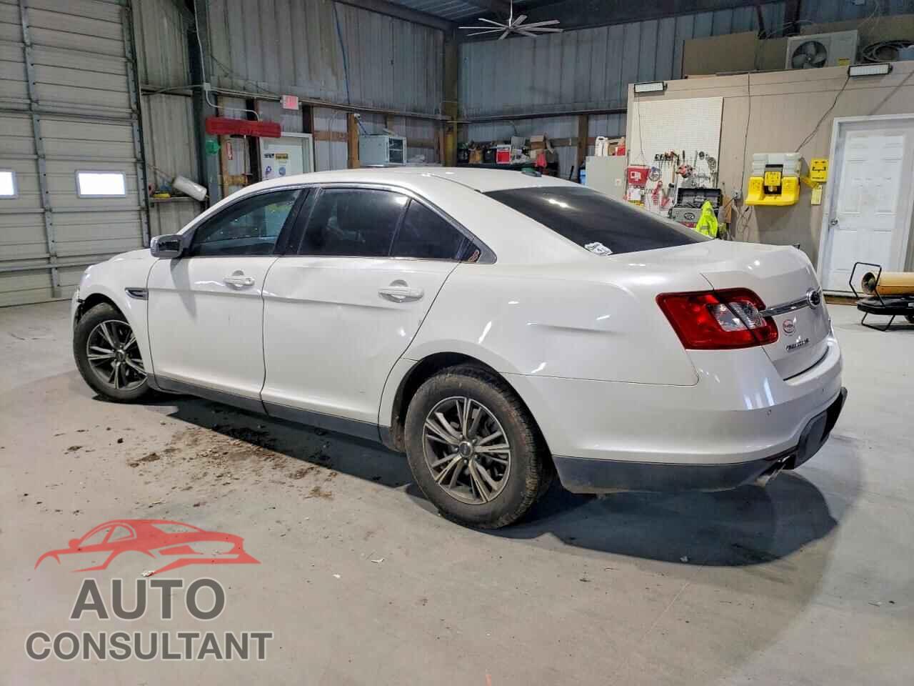 FORD TAURUS 2012 - 1FAHP2EW8CG112666