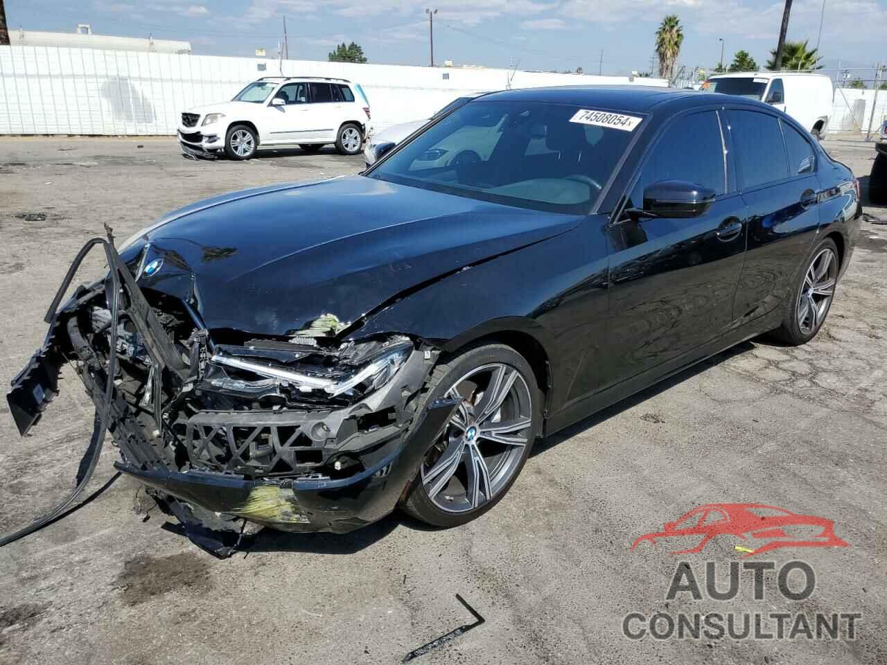 BMW 3 SERIES 2022 - 3MW5R1J06N8C39255