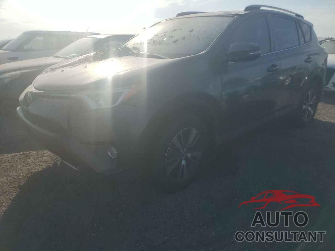 TOYOTA RAV4 2018 - JTMWFREV1JJ175581