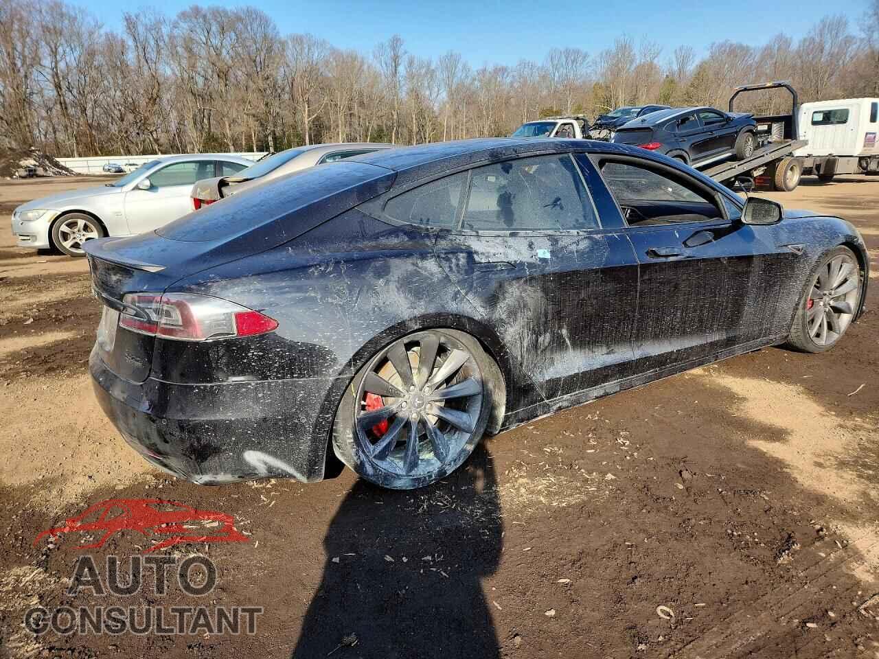 TESLA MODEL S 2016 - 5YJSA1E42GF143681