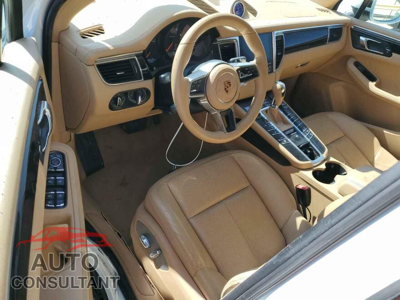 PORSCHE MACAN 2017 - WP1AA2A54HLB80471