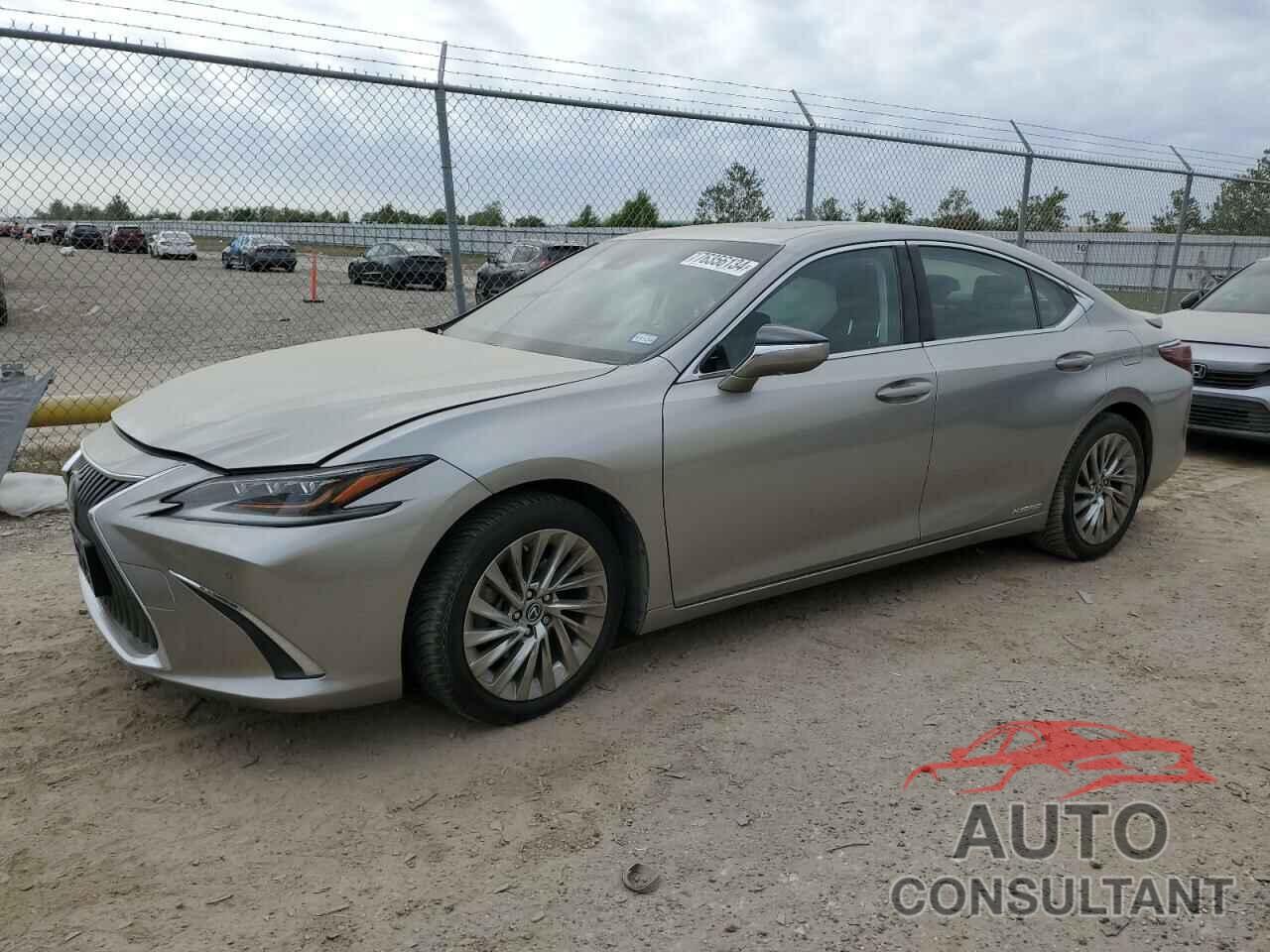 LEXUS ES300 2019 - JTHB21B12K2017872