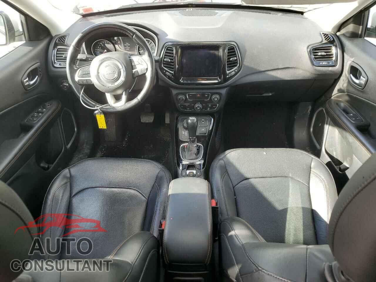 JEEP COMPASS 2020 - 3C4NJDCB9LT248570