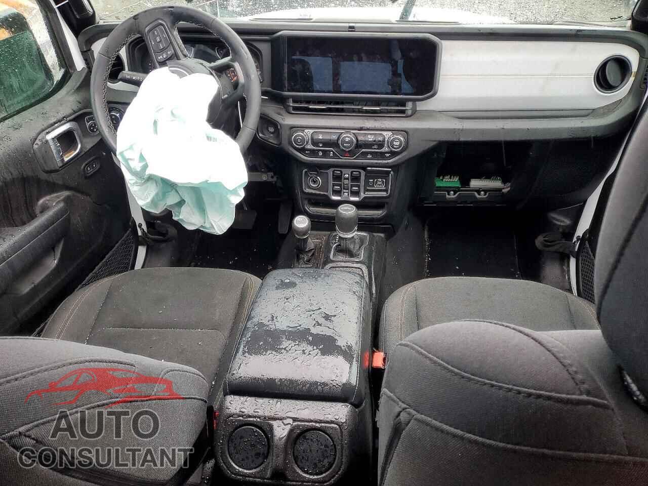 JEEP GLADIATOR 2025 - 1C6PJTAG3SL518413