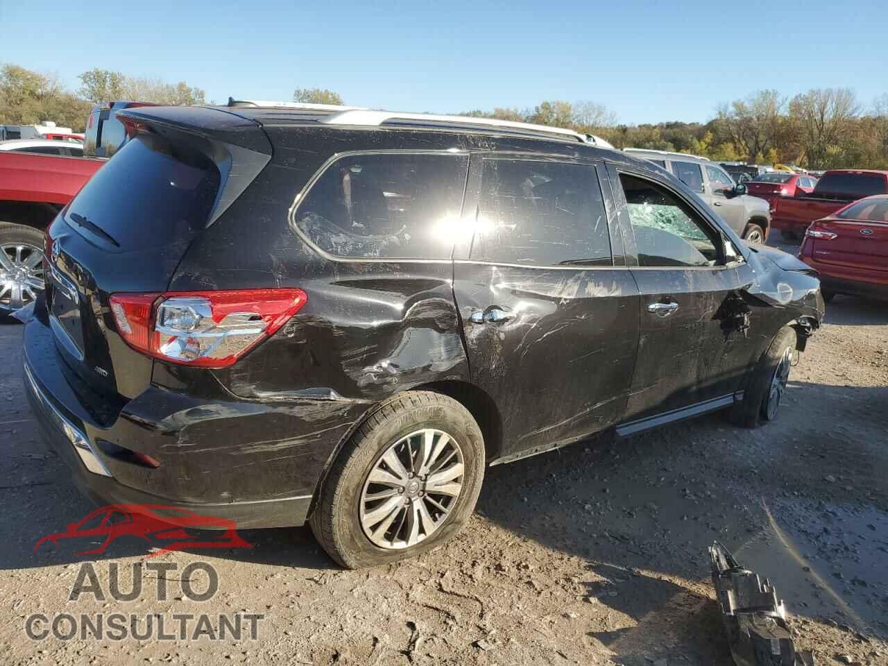 NISSAN PATHFINDER 2017 - 5N1DR2MM2HC679159