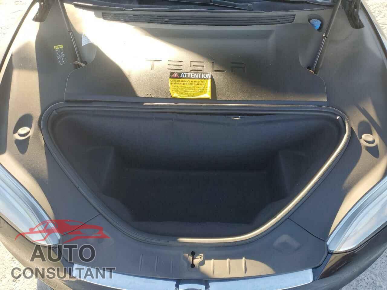 TESLA MODEL S 2018 - 5YJSA1E22JF280836