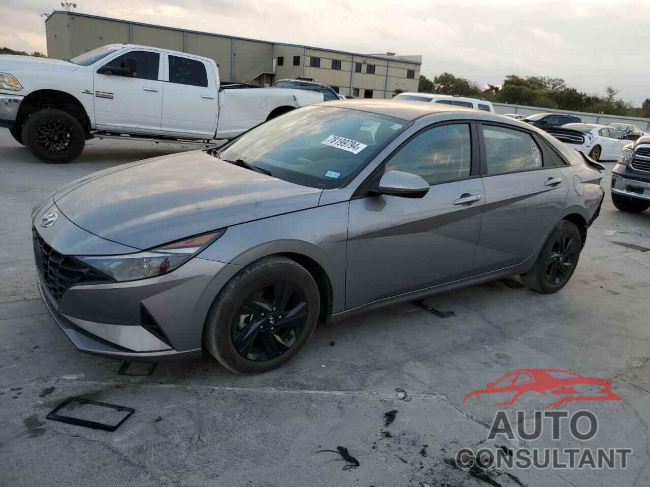 HYUNDAI ELANTRA 2023 - KMHLM4AG4PU556976
