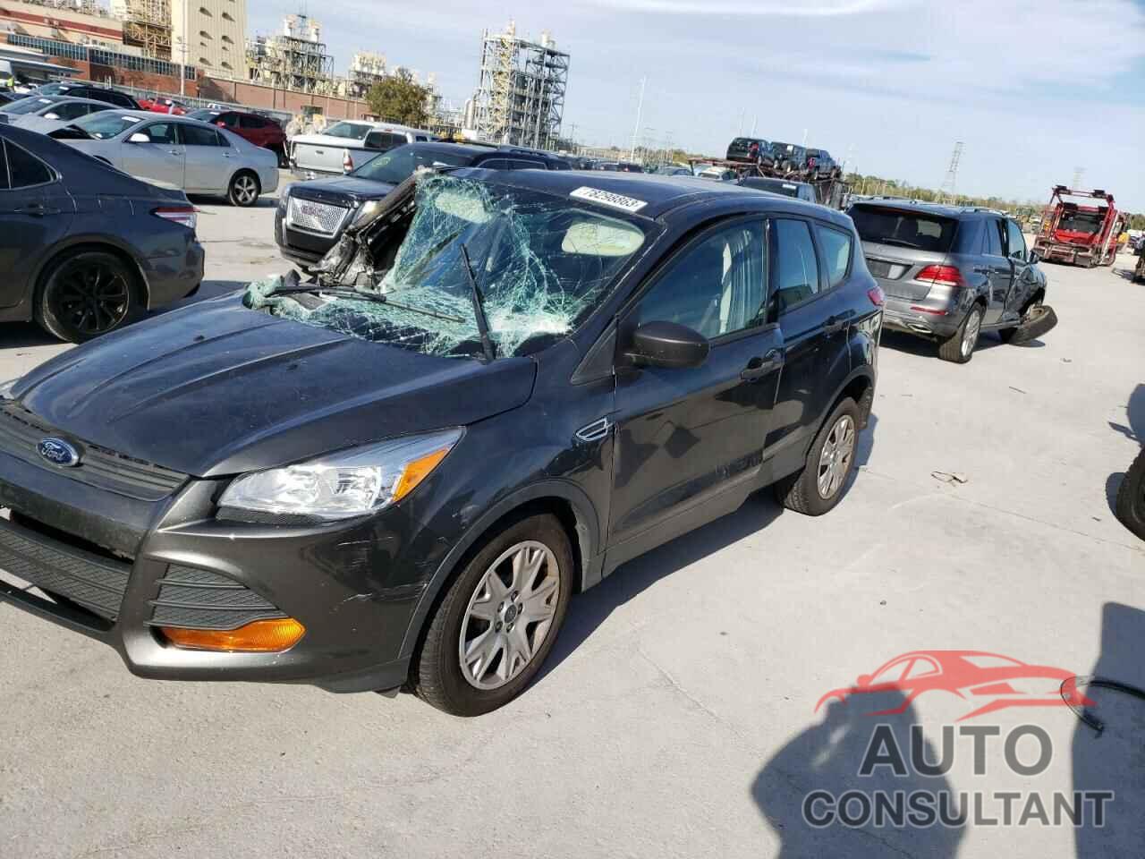 FORD ESCAPE 2015 - 1FMCU0F78FUA30382