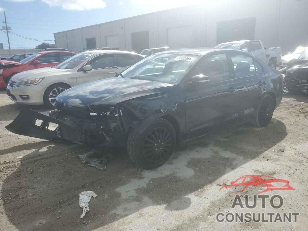 VOLKSWAGEN JETTA 2011 - 3VWDZ7AJ8BM326021