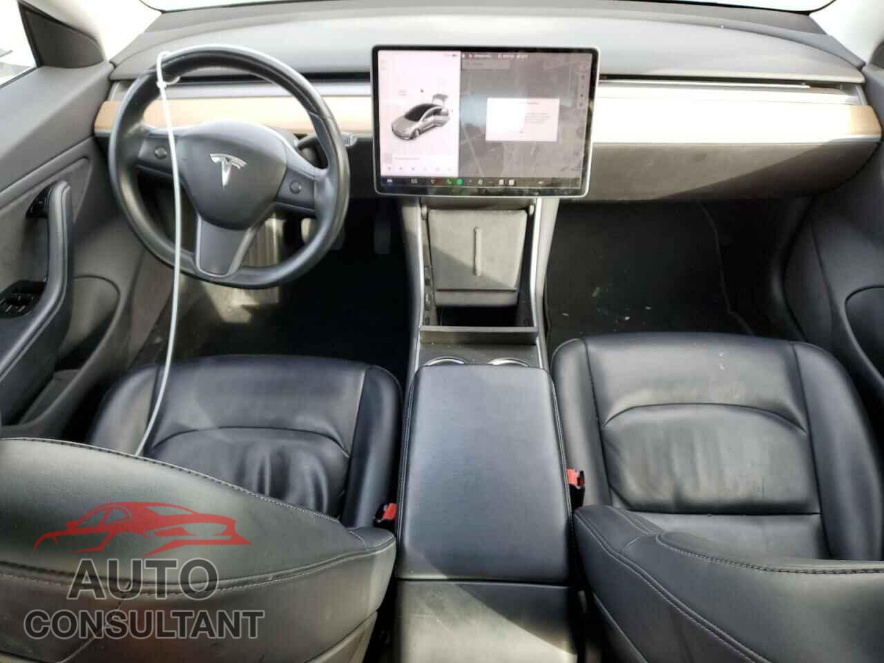 TESLA MODEL 3 2018 - 5YJ3E1EA4JF006165