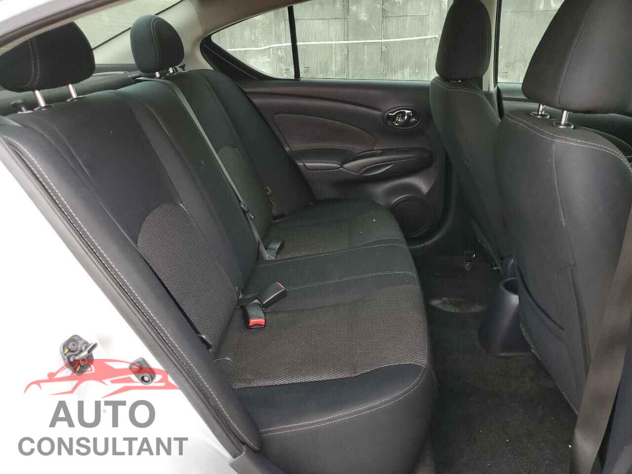 NISSAN VERSA 2019 - 3N1CN7AP3KL852547