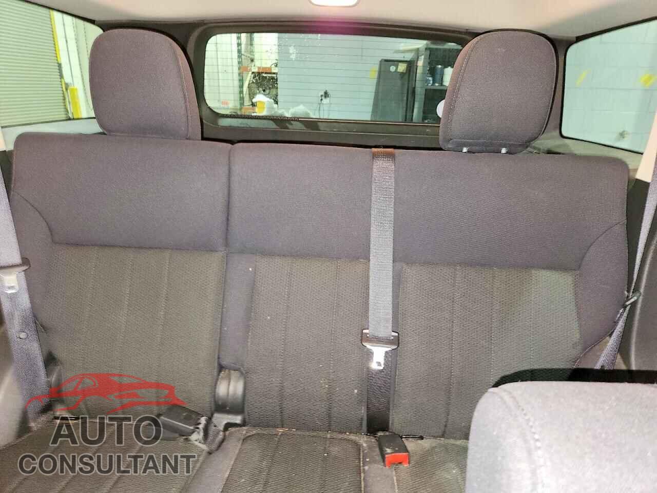 DODGE NITRO 2011 - 1D4PU4GX8BW517692