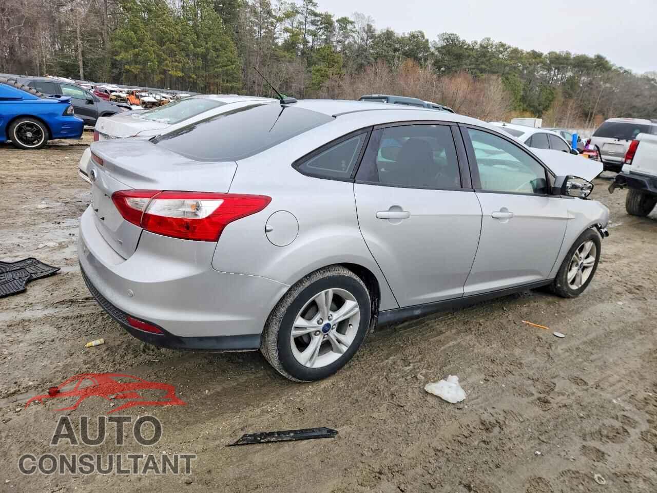 FORD FOCUS 2014 - 1FADP3F23EL435324