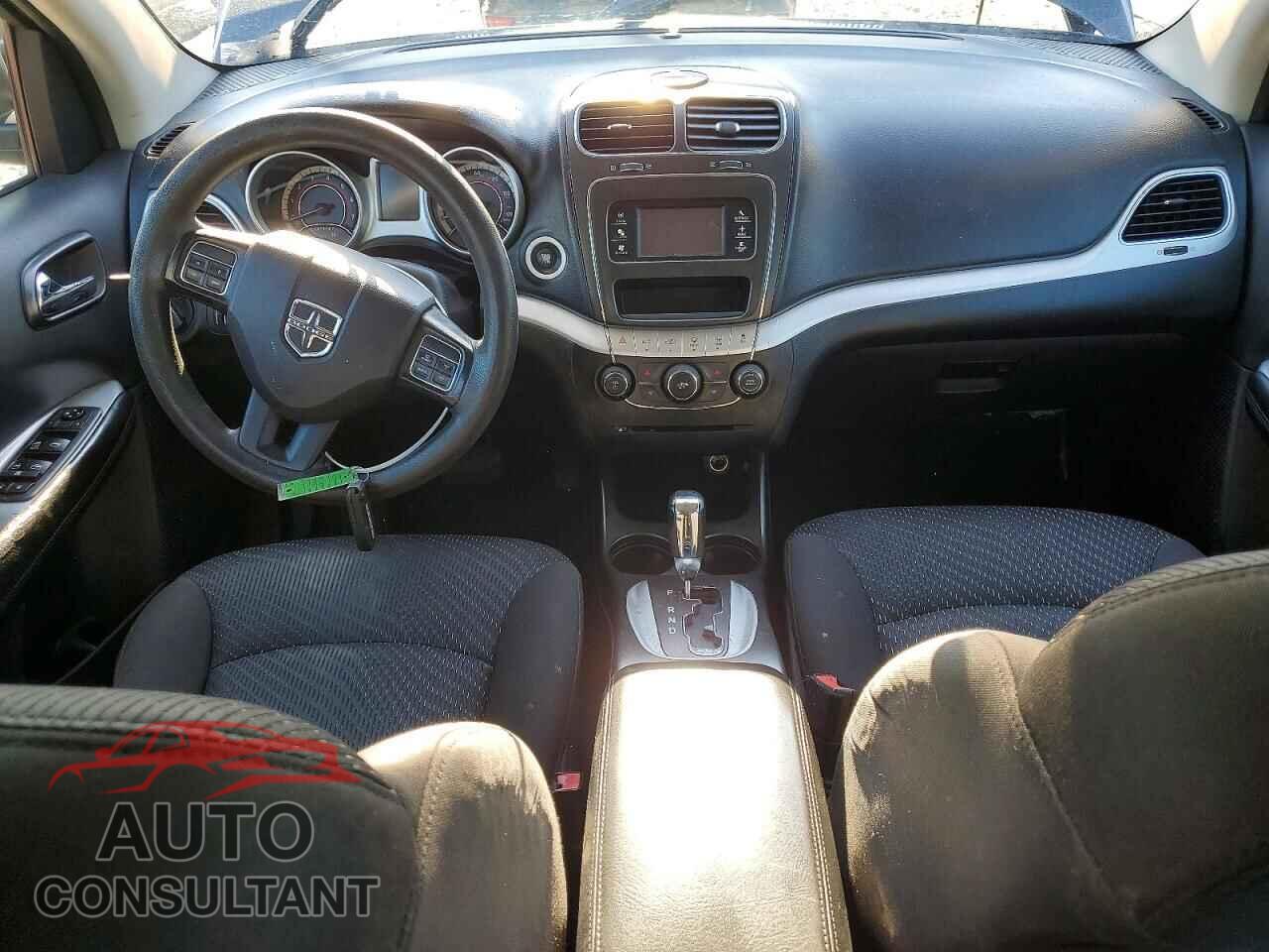 DODGE JOURNEY 2015 - 3C4PDCAB2FT719721