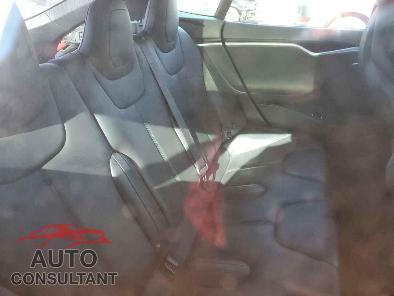 TESLA MODEL S 2015 - 5YJSA1V43FF099317