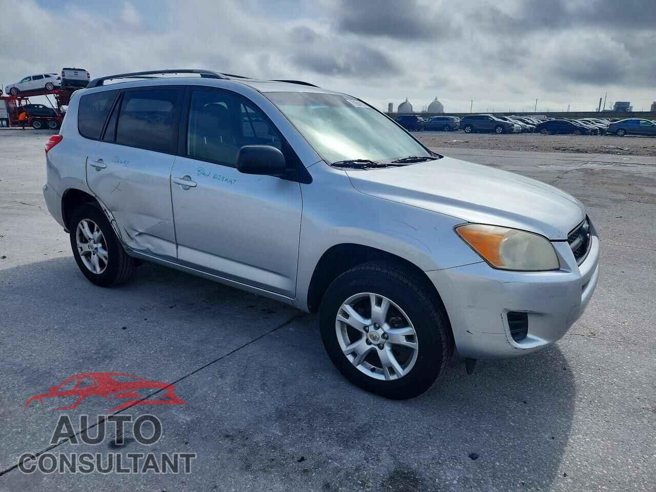 TOYOTA RAV4 2011 - 2T3ZF4DV1BW057101