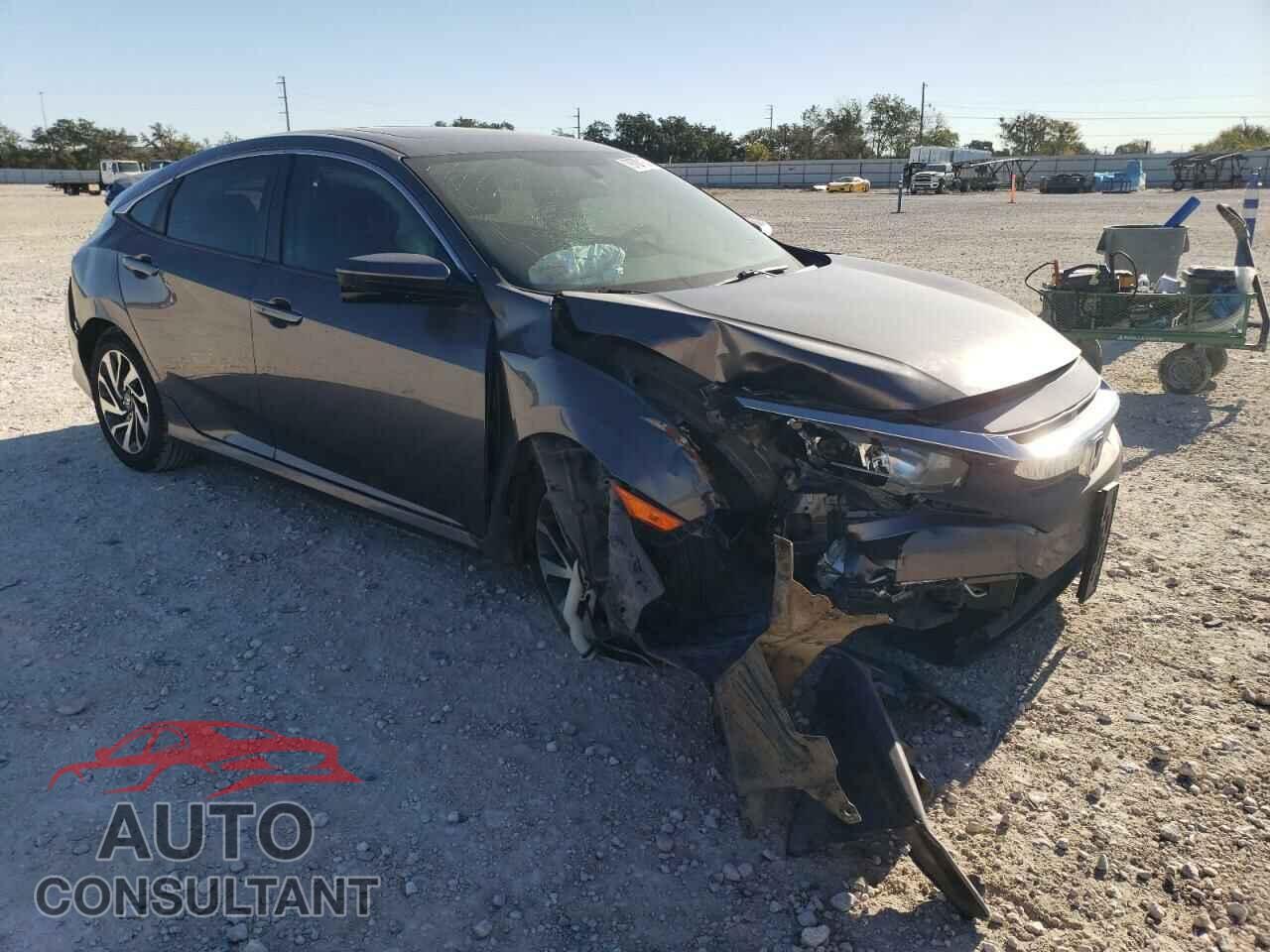 HONDA CIVIC 2018 - 19XFC2F73JE005249