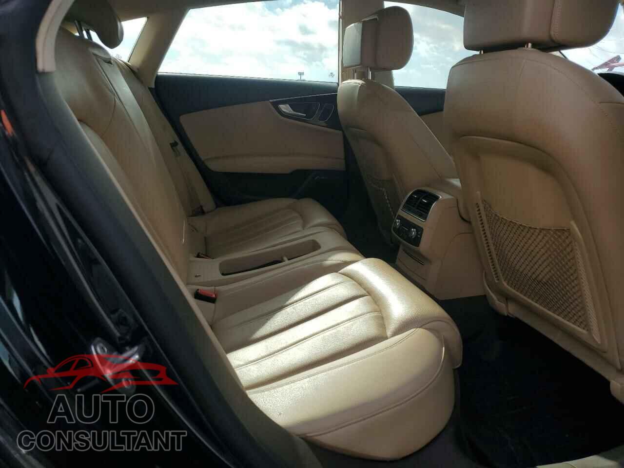AUDI A7 2012 - WAU2GAFC9CN116152