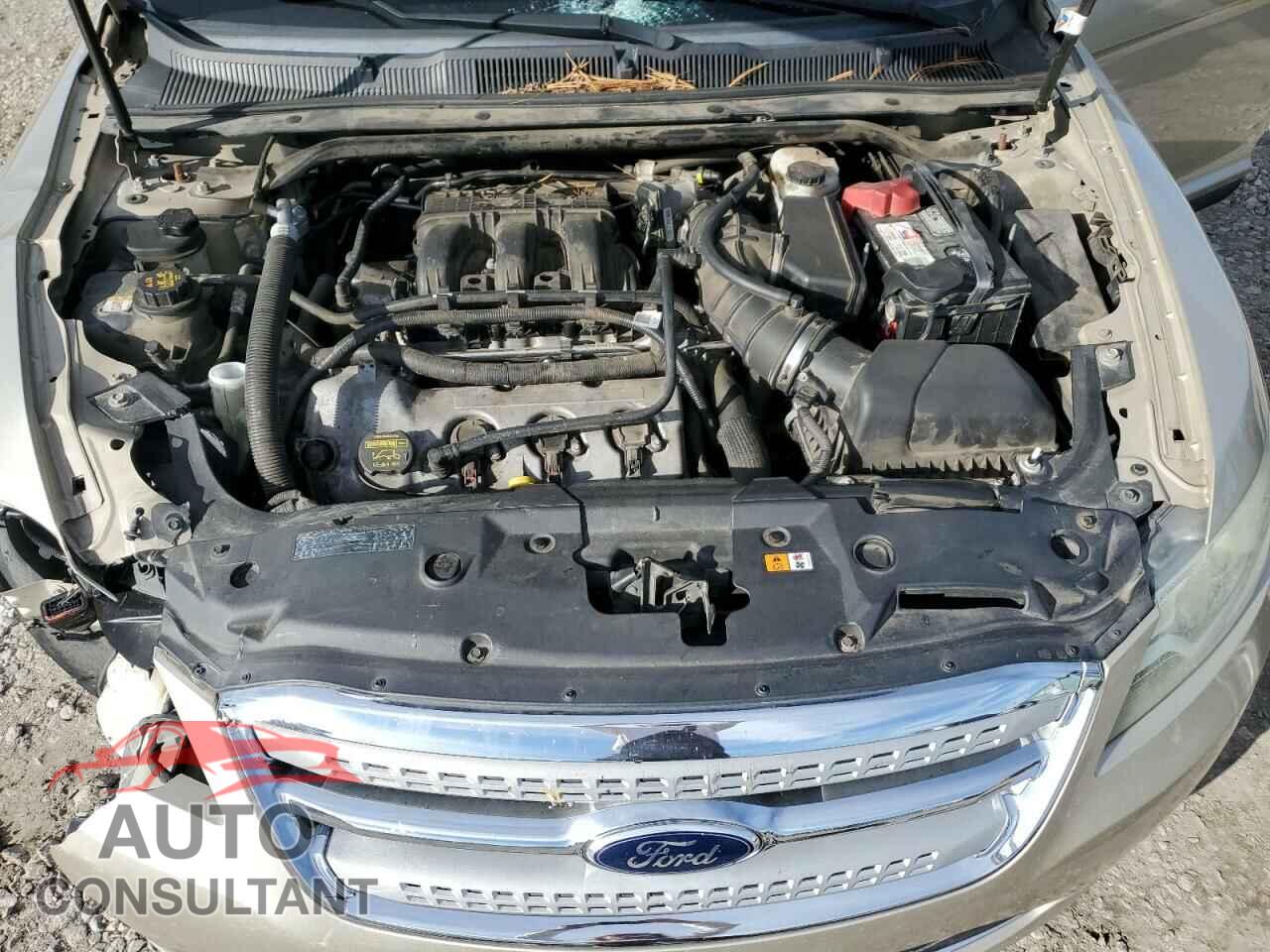 FORD TAURUS 2011 - 1FAHP2FW5BG116753