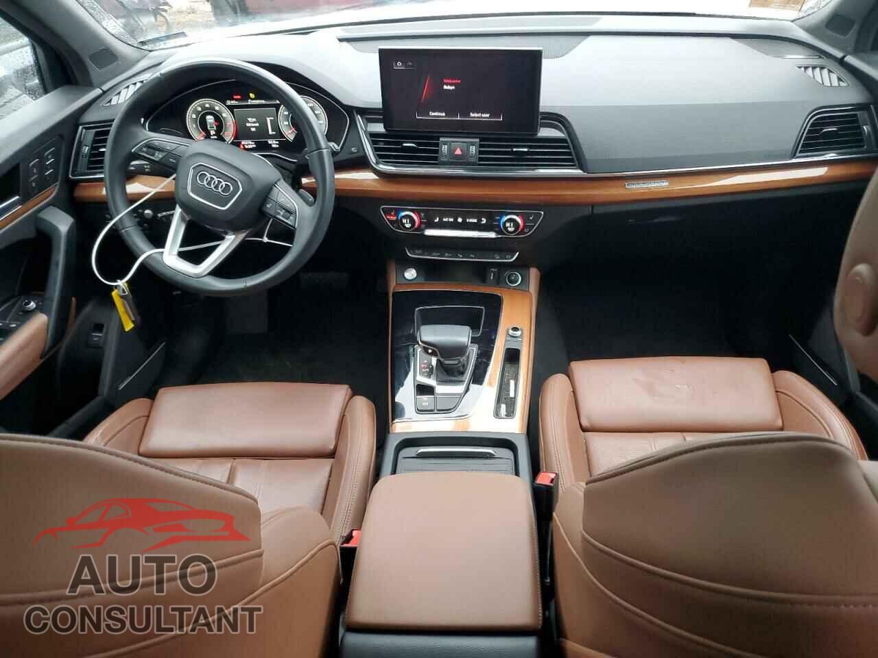 AUDI Q5 2021 - WA1CAAFYXM2012884