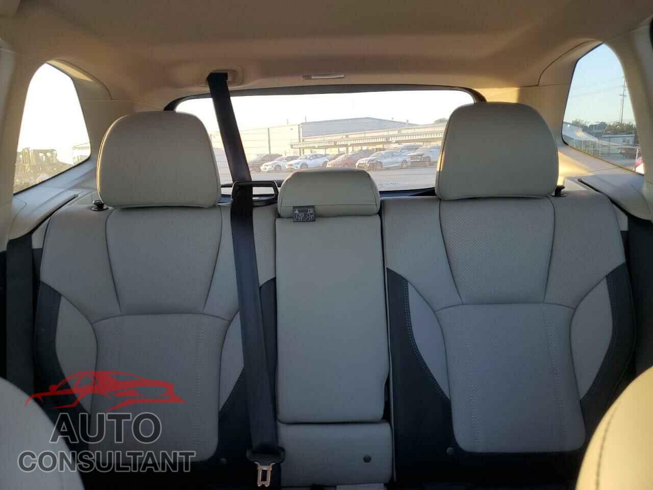 SUBARU FORESTER 2021 - JF2SKAUC1MH519676