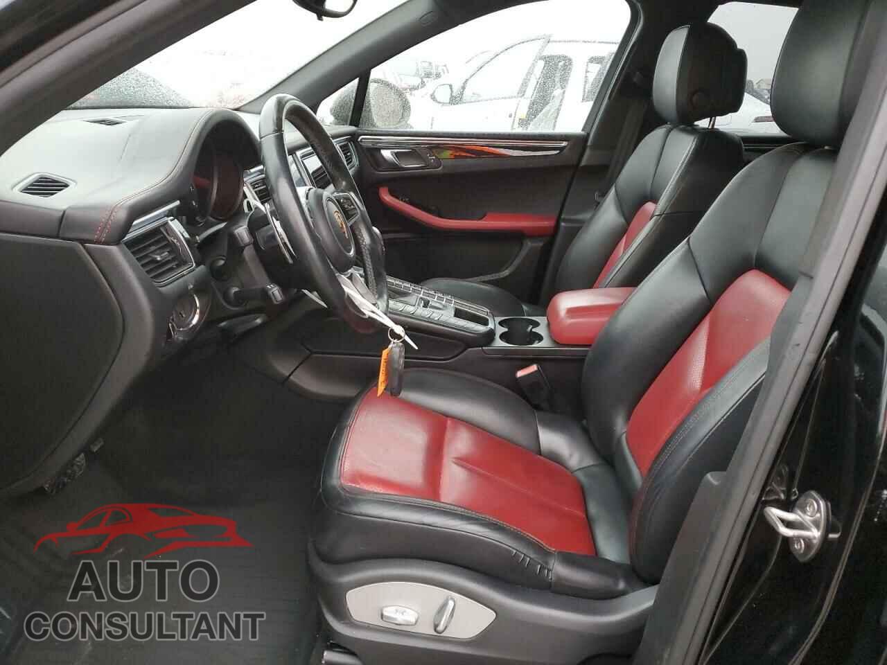 PORSCHE MACAN 2018 - WP1AA2A53JLB01135
