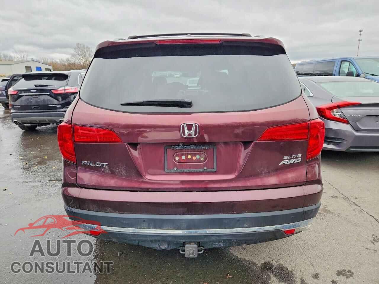 HONDA PILOT 2016 - 5FNYF6H03GB036995