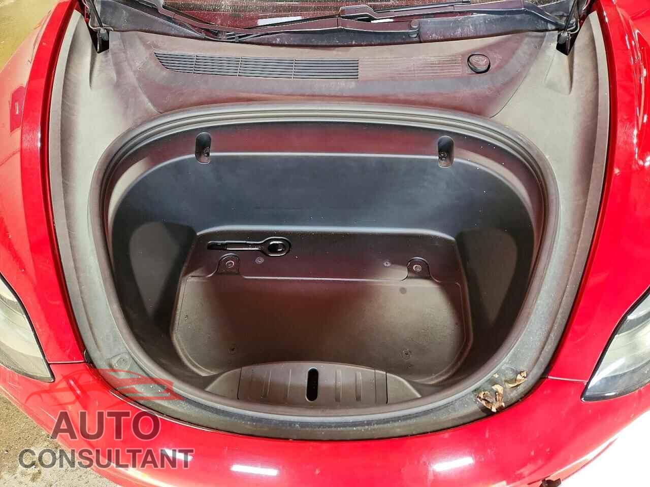 TESLA MODEL 3 2020 - 5YJ3E1EC5LF586367