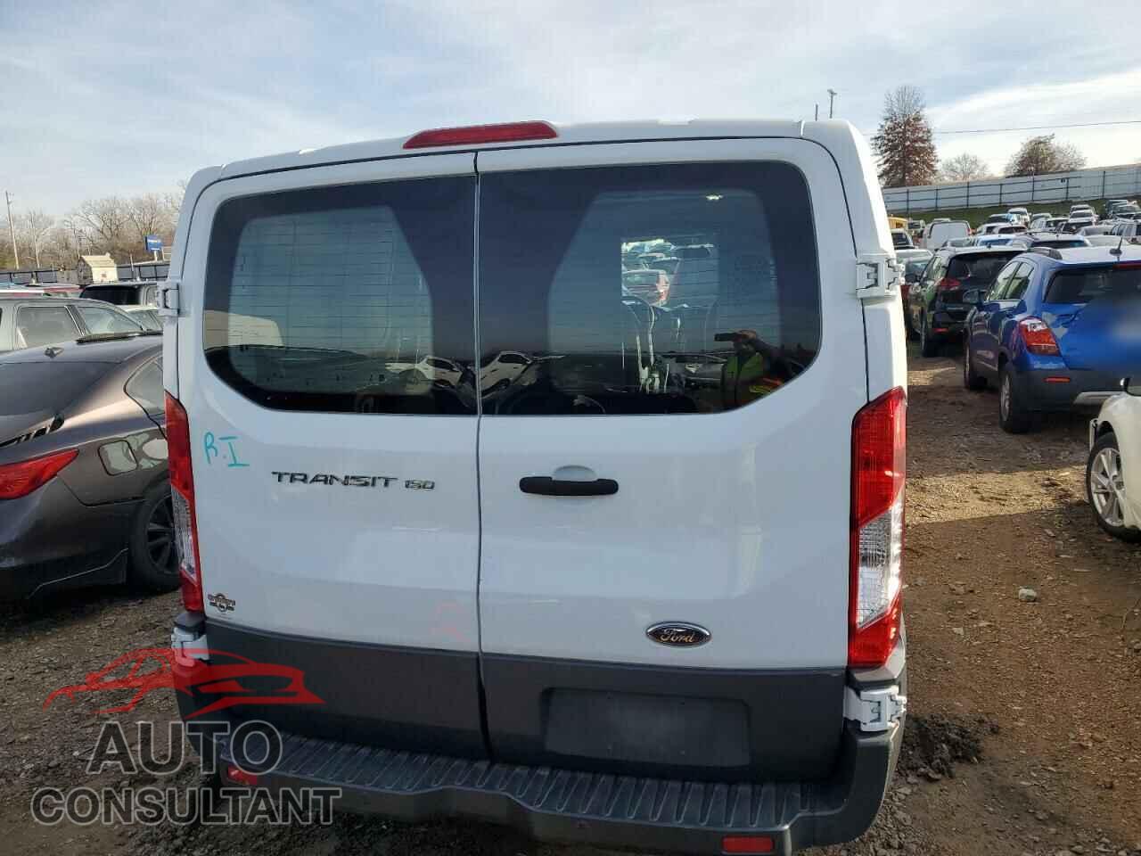 FORD TRANSIT 2015 - 1FTNE1ZM8FKA91275