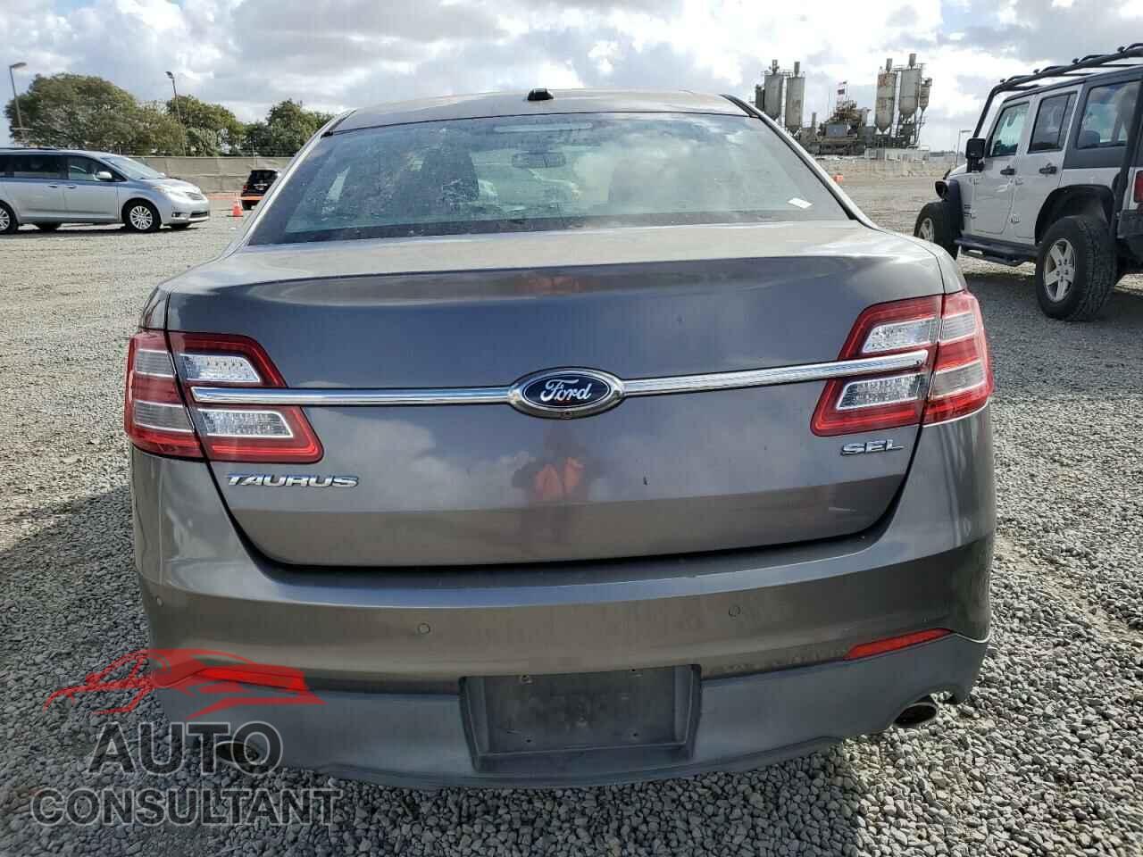 FORD TAURUS 2013 - 1FAHP2E83DG184281