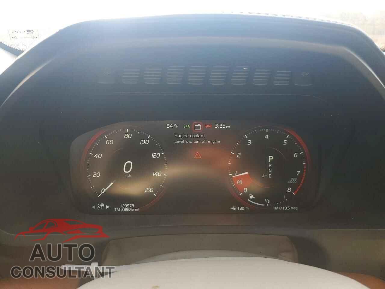 VOLVO XC90 2018 - YV4A22PL6J1192902