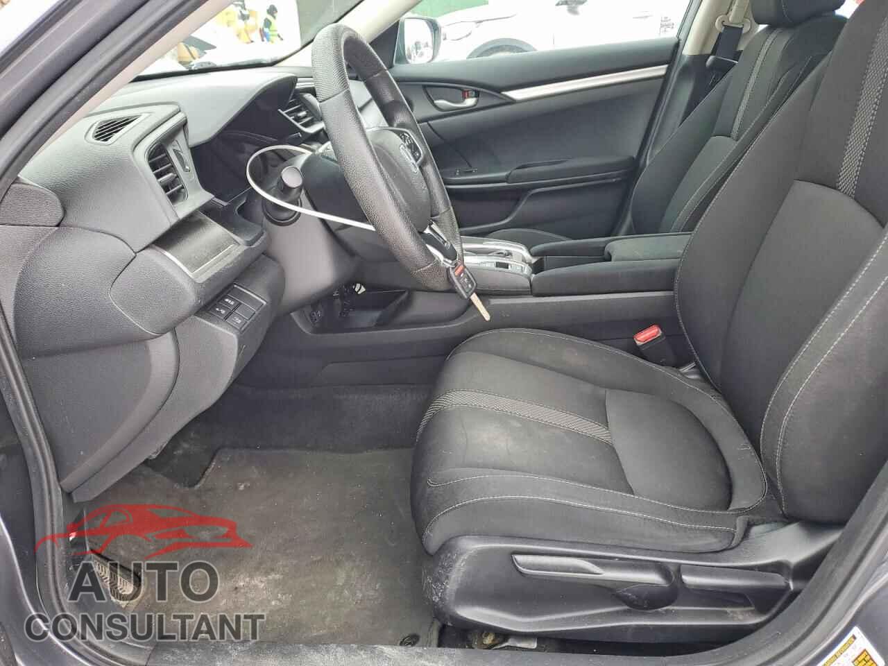 HONDA CIVIC 2019 - 2HGFC2F67KH577715