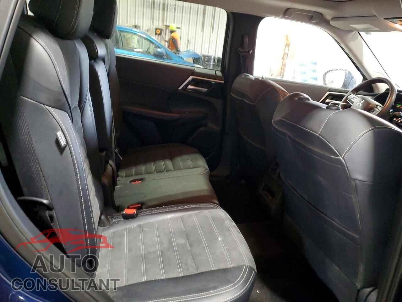 MITSUBISHI OUTLANDER 2024 - JA4J4VA80RZ086875