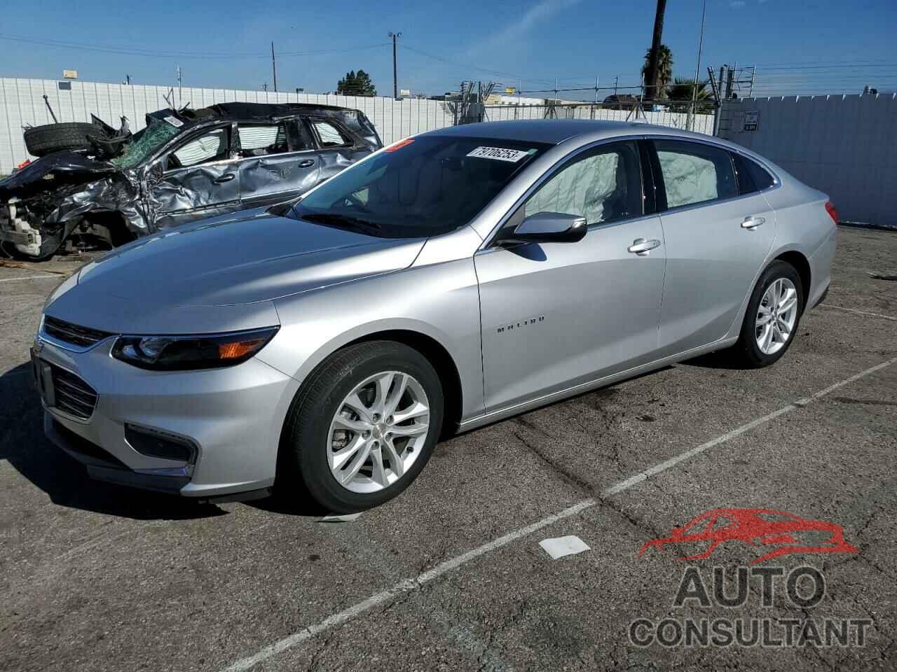 CHEVROLET MALIBU 2017 - 1G1ZE5ST0HF111422