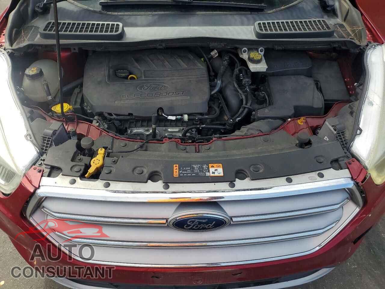 FORD ESCAPE 2017 - 1FMCU0JD5HUE02017