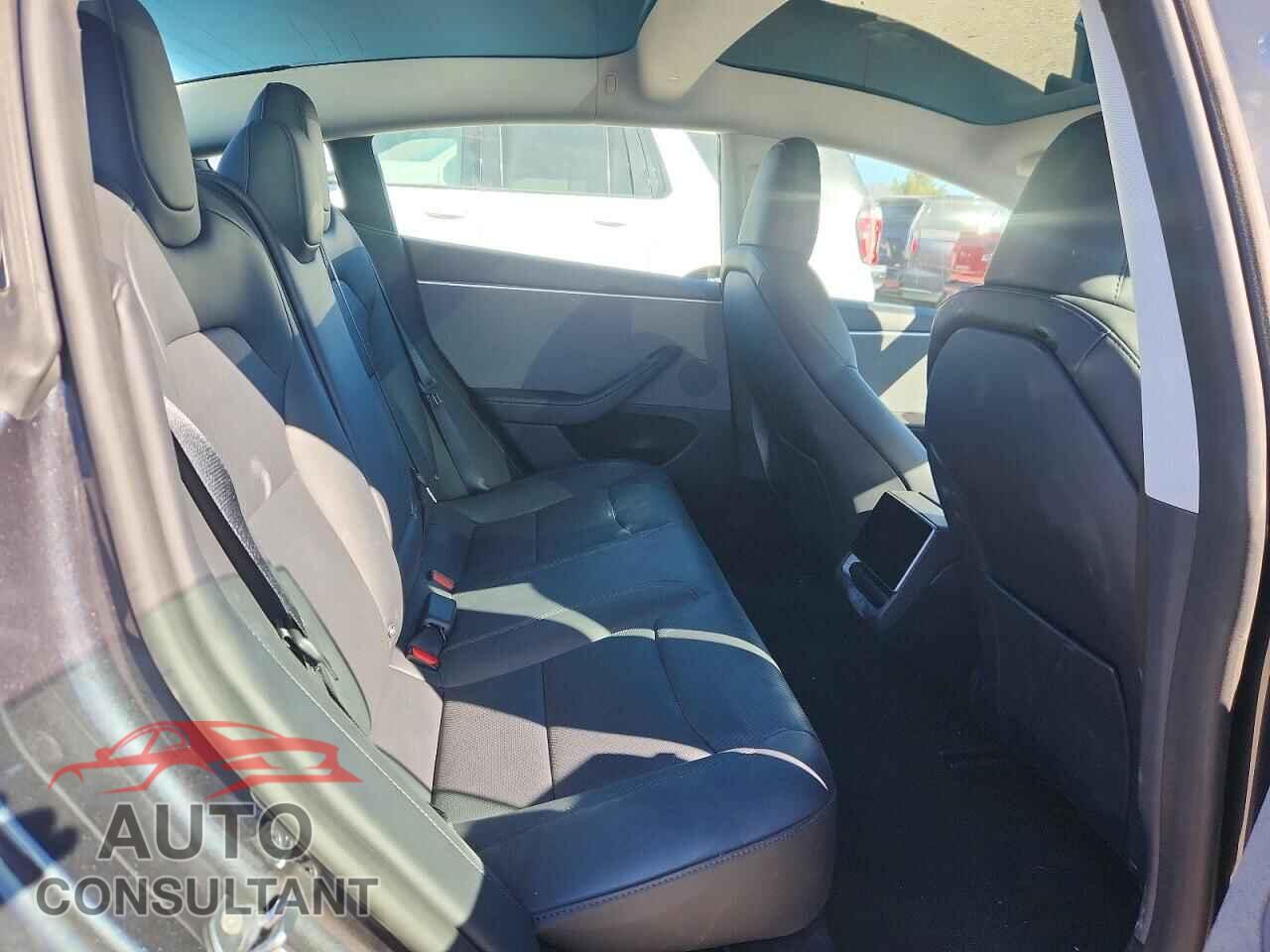 TESLA MODEL 3 2026 - 5YJ3E1EA2TF127666