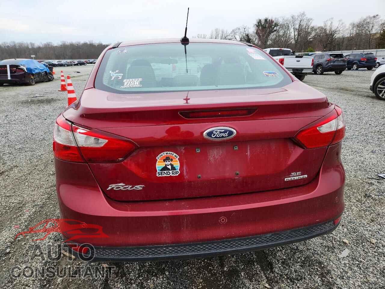 FORD FOCUS 2014 - 1FADP3F2XEL359651
