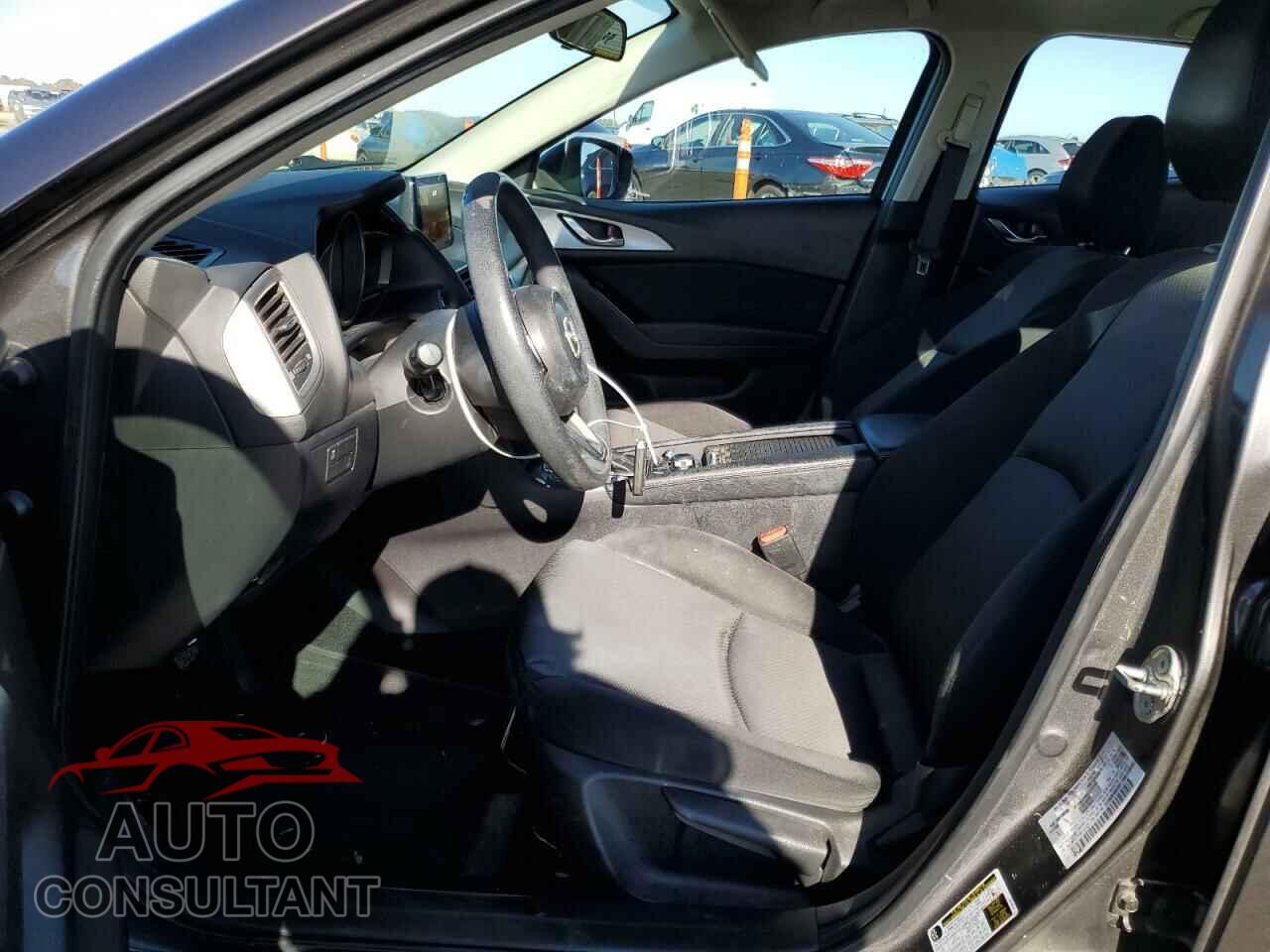MAZDA 3 2017 - 3MZBN1U77HM110153