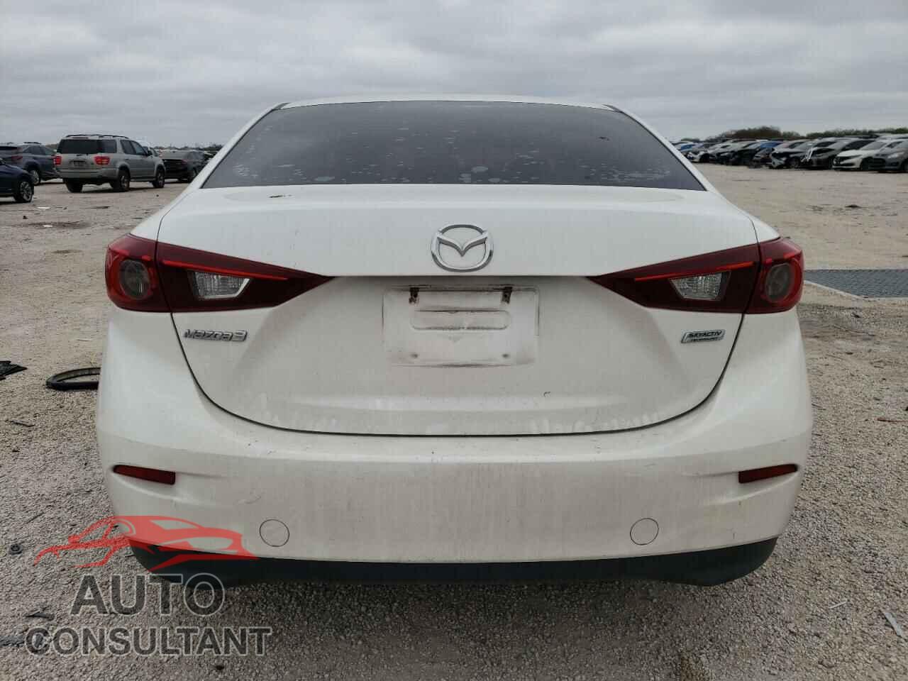 MAZDA 3 2015 - 3MZBM1U74FM134426