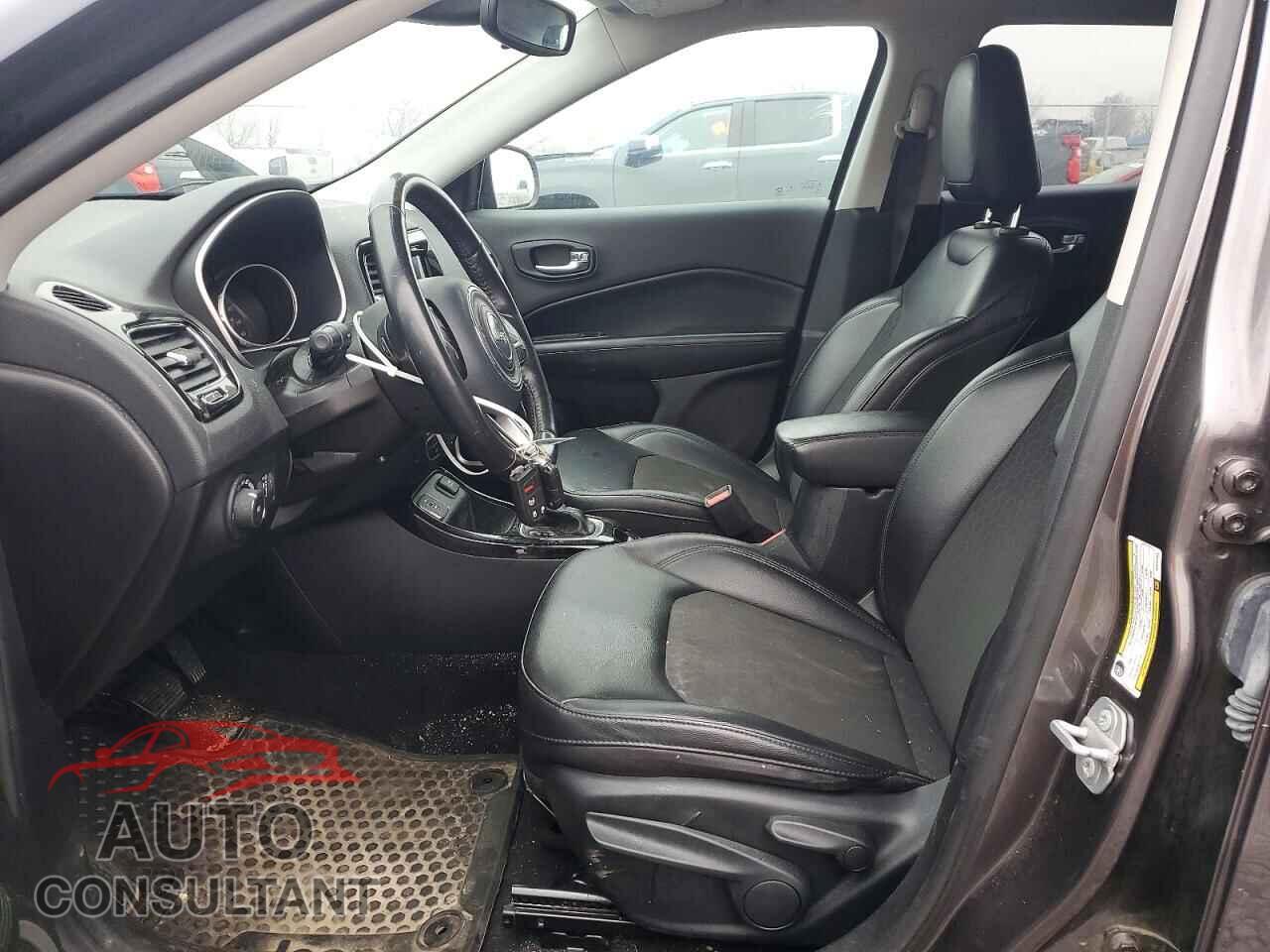 JEEP COMPASS 2019 - 3C4NJCBB3KT815205
