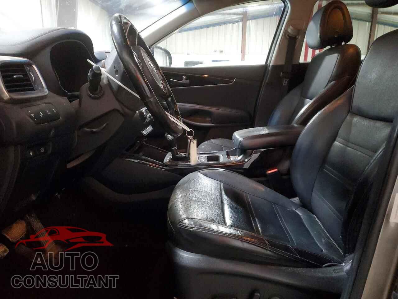 KIA SORENTO 2016 - 5XYPHDA54GG090931
