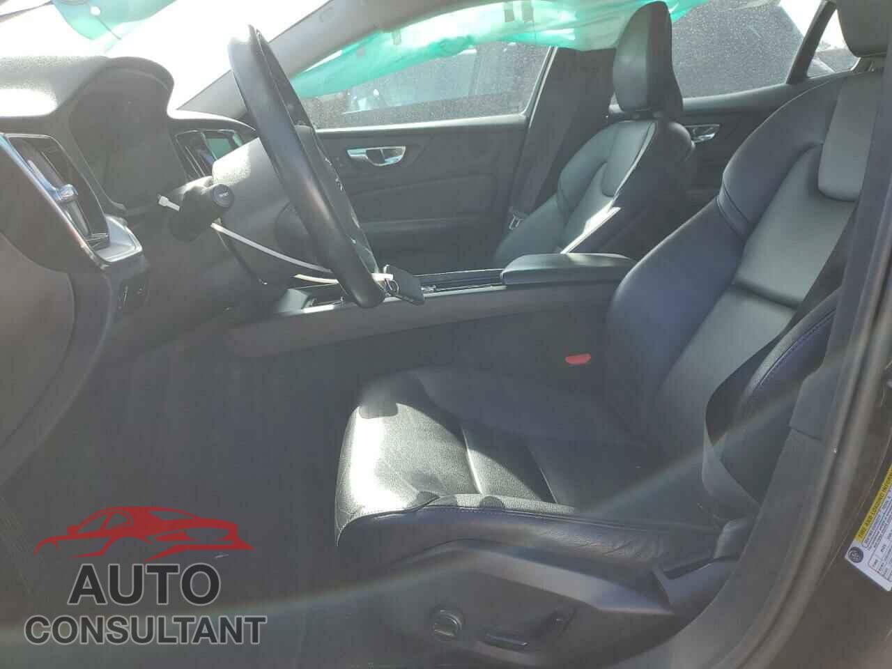 VOLVO S60 2019 - 7JRA22TKXKG002714