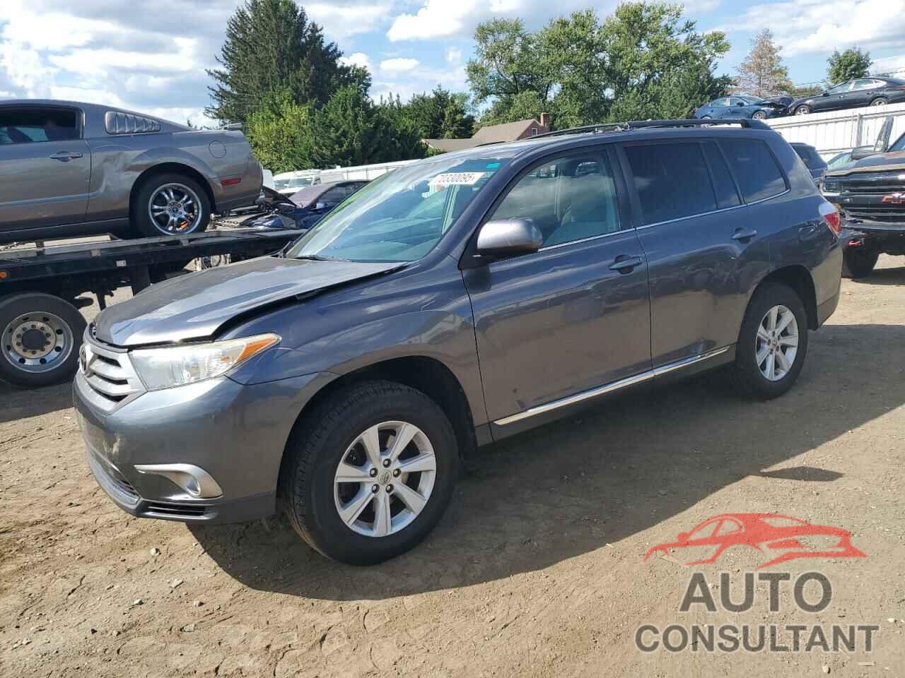 TOYOTA HIGHLANDER 2013 - 5TDBK3EH0DS180134