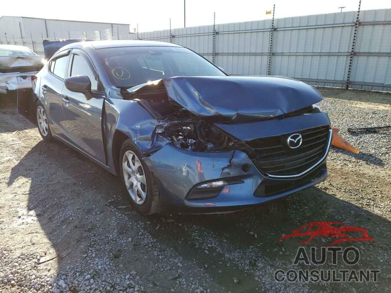 MAZDA 3 2018 - 3MZBN1U79JM269052