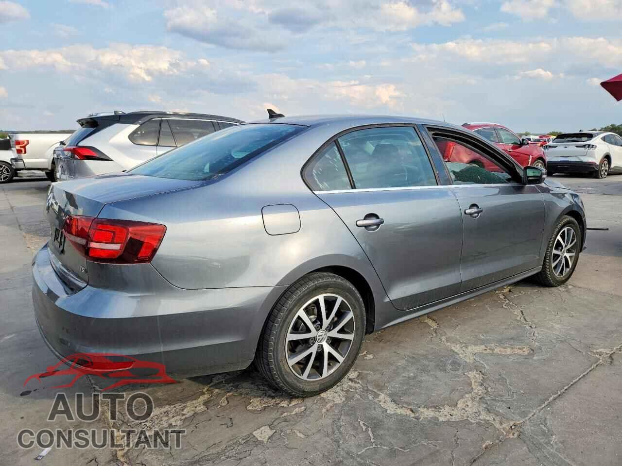 VOLKSWAGEN JETTA 2017 - 3VWDB7AJ2HM380864