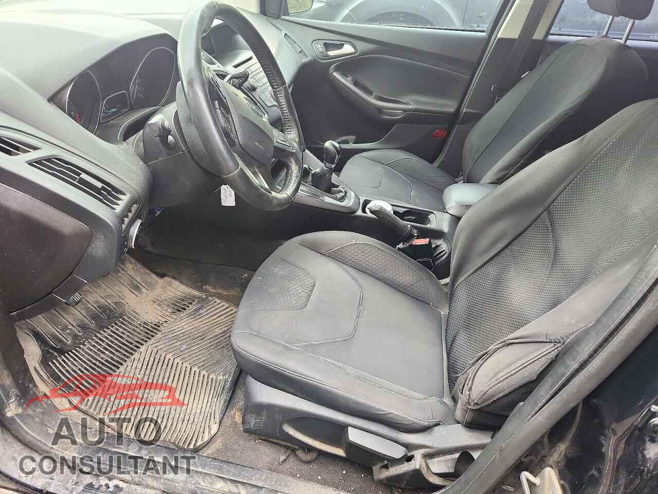 FORD FOCUS 2016 - 1FADP3K20GL333861