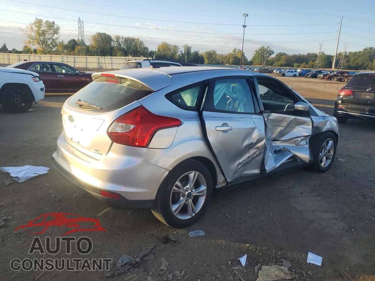 FORD FOCUS 2014 - 1FADP3K23EL277041